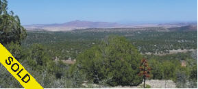 Rock Outcroppings, Hillside, Big Views!