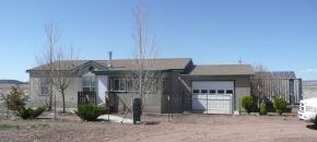 Home on 36 acres of PRAIRIE!
